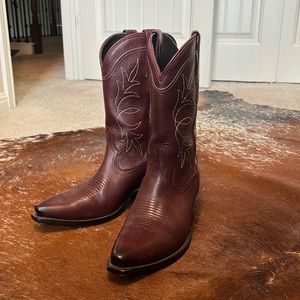 Tecovas Maroon Heeled Boots